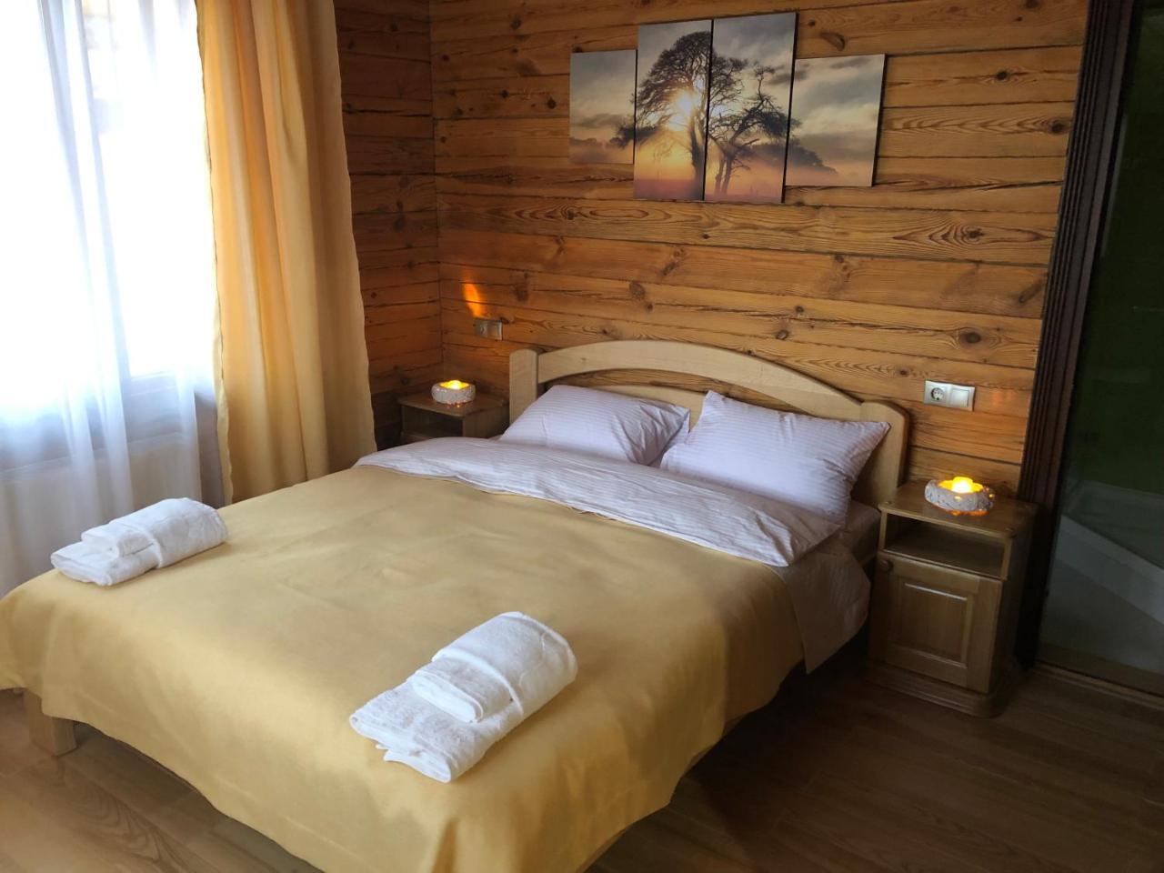 Golden Nest Apartment Yablunytsya Exterior photo